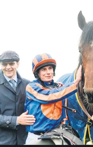 Galileo’nun oğlu Churchill de para basmaya başladı! Babasının tahtına aday oldu