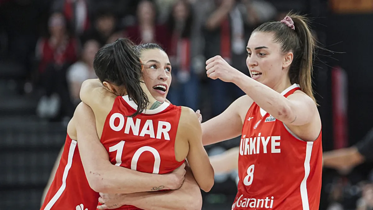 Türkiye Japonya'yı devirdi: 75-67 | MAÇ SONUCU