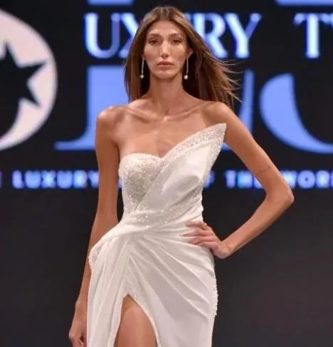 oscarlik-kiyafet-sevval-sahinin-kiyafeti-oscarda-giyilecek-1699049808516.jpeg Oscarlık kıyafet! Şevval Şahin'in kıyafeti Oscar'da giyilecek-3