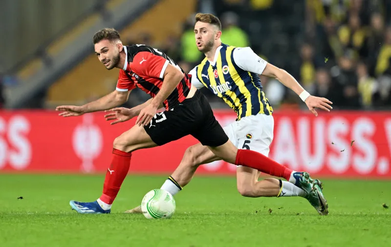 Fenerbahçe Spartak Trnava'yı farklı yendi liderliği kaptı! - 7