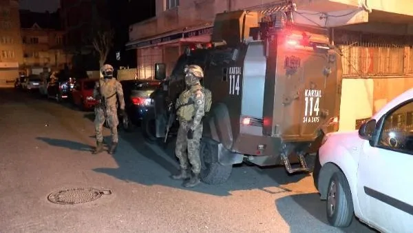 İstanbul'da zehir tacirlerine helikopter destekli şafak baskını!-5