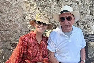 92 yaşındaki Rupert Murdoch Ege'de çapkınlık turunda yakalandı! Gizemli sevgilisi Elena Zhukova Rus milyarder Roman Abramoviç’in eski kaynanası çıktı