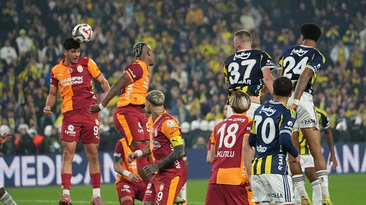 Fenerbahçe'nin iptal edilen golünde neler konuşuldu? Süper Lig’de 14. Haftanın VAR kayıtları açıklandı