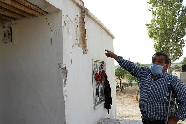 Niğde Valisi Yılmaz Şimşek'ten Bor'daki depreme ilişkin son dakika açıklaması: Toplam 143 evin hasarlı olduğunu tespit ettik-1