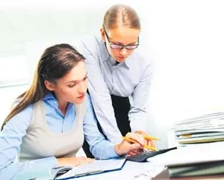 200 bin eleman aranıyor