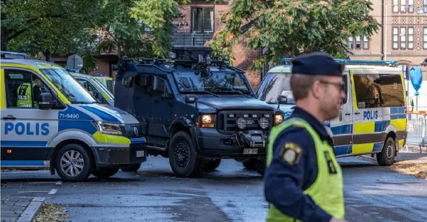 İsveç’te Kur’an-ı Kerim yakan Momika’ya karşı çıkan kişiyi polis susturmaya çalıştı