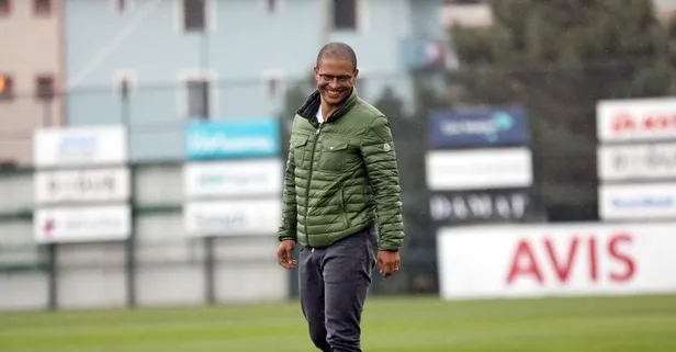 Alex de Souza'nın Antalyaspor'a ilk transferi Fenerbahçe'den!