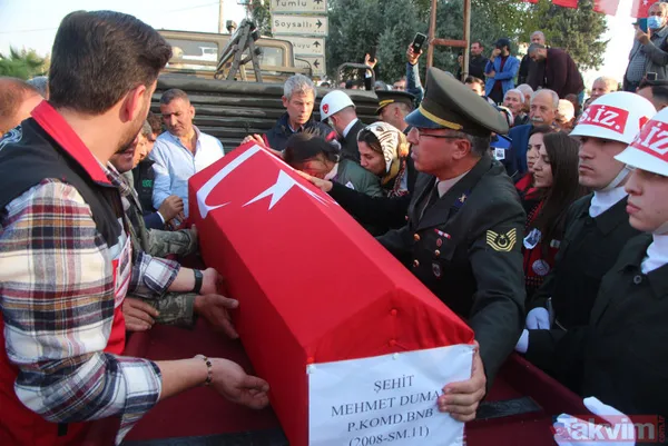 Şehit Piyade Komando Binbaşı Mehmet Duman son yolculuğuna uğurlandı... Duygulandıran sözler - 40