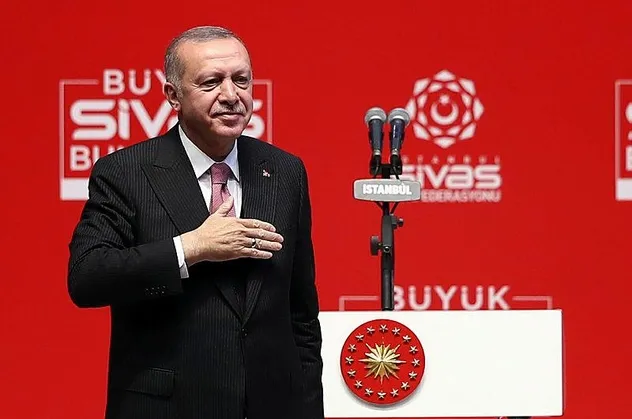 Başkan Erdoğan, liseli gençlerin "İstiklal Marşı" paylaşımına Twitter'dan yanıt verdi