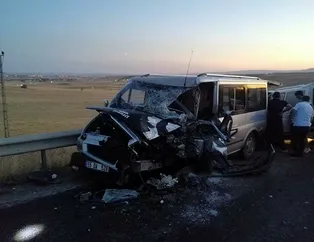 Ankara’da zincirleme kaza! 8’i çocuk 20 yaralı