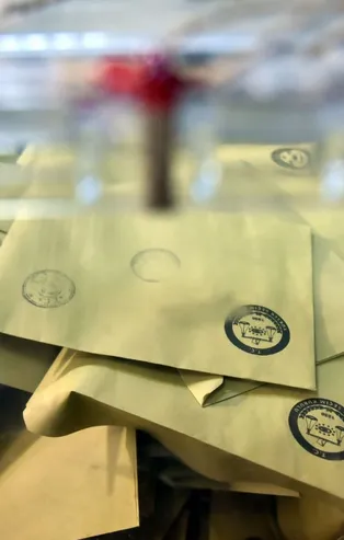 Büyükçekmece'de MHP'li başkanın evine bile sahte seçmen kaydetmişler