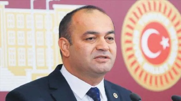 Ahlaksızlık zirve yaptı! CHPli Özgür Karabatın adının karıştığı tecavüz ve şantaj skandalında grup sex ve Whatsapp detayı