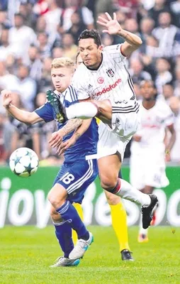 Şenol Güneş’in sol bek için planı hazır