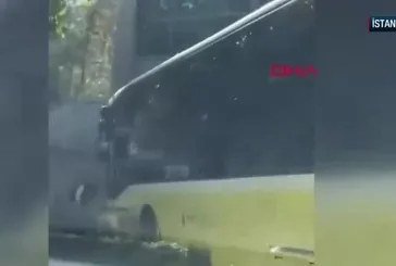 Beşiktaş'ta IETT otobüsü kaldırıma çıktı