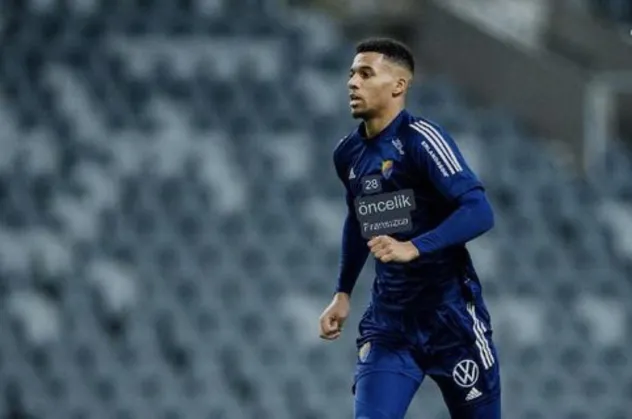 Son dakika transfer haberleri... Galatasaray'dan yakın takip! Isak Hien'ı izlemesi için scout ekip!