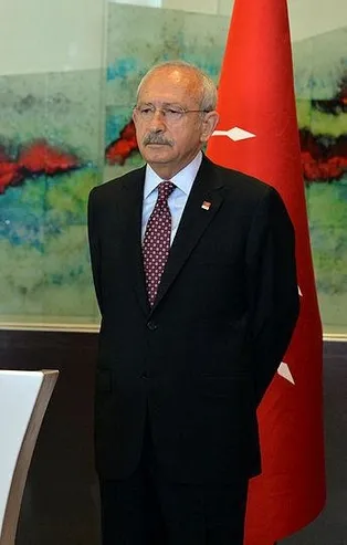 Metropol'ün son anketinde sonuçlar ne? İşte erken seçim yaygarası yapan muhalefetin anketlerdeki durumu