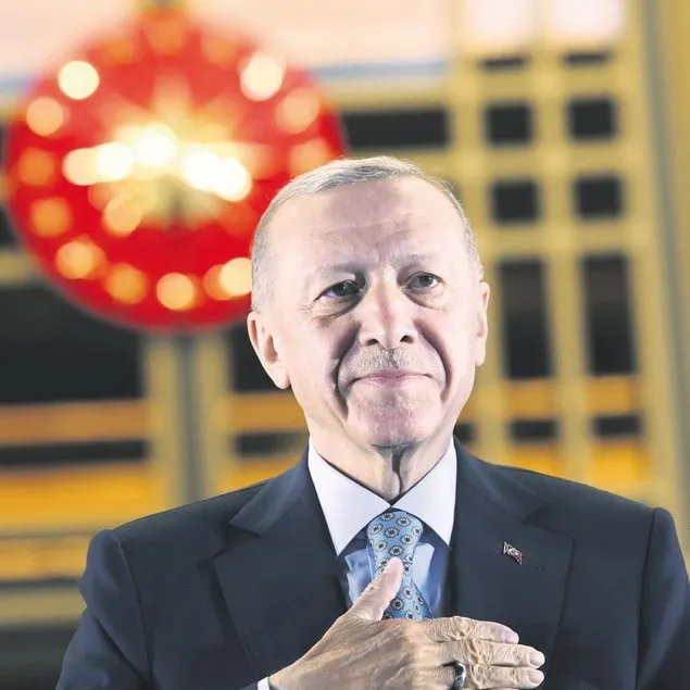 Yenilmez güç