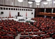 Son dakika: Yassıada yargılamalarının hukuki dayanağını kaldıran teklif TBMMde kabul edildi!