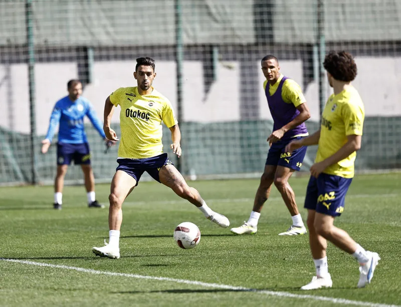 FENERBAHÇE HABERLERİ | İsmail Kartal'dan sürpriz 11 kararı! O isimler kulübede - 11