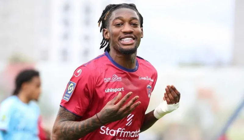 trabzonsporda-hedef-10-transfer-sampiyonluk-kadrosu-icin-taarruz-suruyor-iste-gundemdeki-isimler-1720711166282.jpg Trabzonspor'da hedef 10 transfer! Şampiyonluk kadrosu için taarruz sürüyor... İşte gündemdeki isimler-14