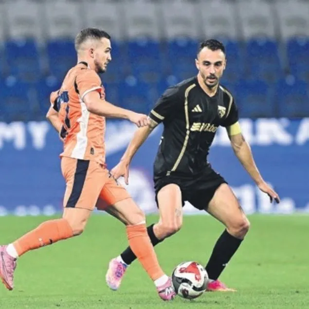 Başakşehir 1 puanla başladı