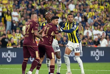 Olaylı derbi Kanarya’nın! Fenerbahçe - Trabzonspor: 1-0 | MAÇ SONUCU