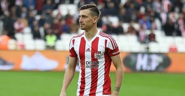 Mert Hakan Yandaş tamam! Galatasaray'ı takibe aldı...