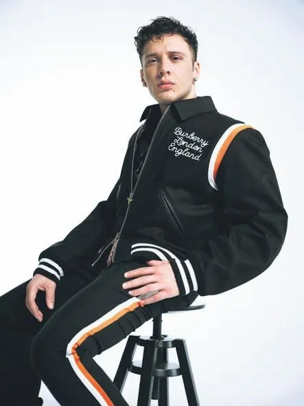 cicegi-burnunda-cift-yasmin-erbil-ve-yigit-poyrazdan-deprem-bolgesine-anlamli-ziyaret-1678129660491.jpeg Çiçeği burnunda çift Yasmin Erbil ve Yiğit Poyraz'dan deprem bölgesine anlamlı ziyaret-11