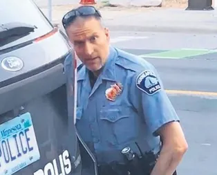 1 milyon 250 bin dolar kefaleti 4 işadamı ödedi