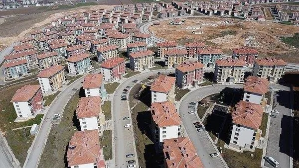 Bakan Özhaseki tarih verdi: Deprem bölgesine müjde! 1 ay içinde 50 bin kadar konutu teslim edeceğiz-4