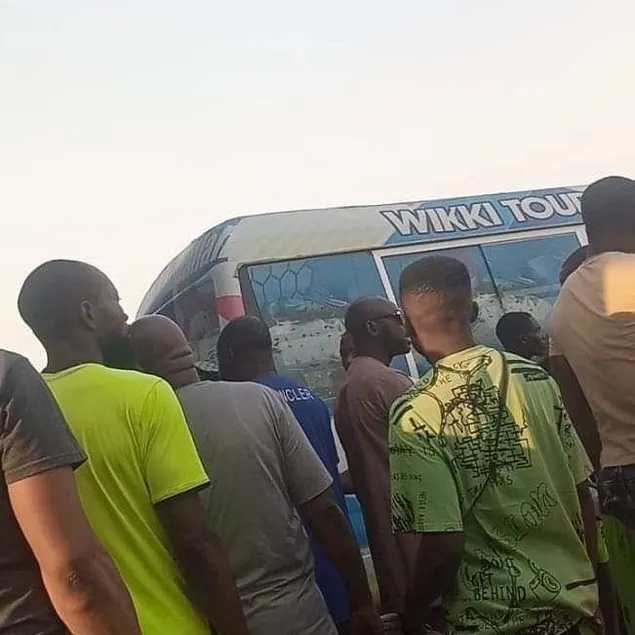 Bir takımı rehin aldılar! İşte nedeni