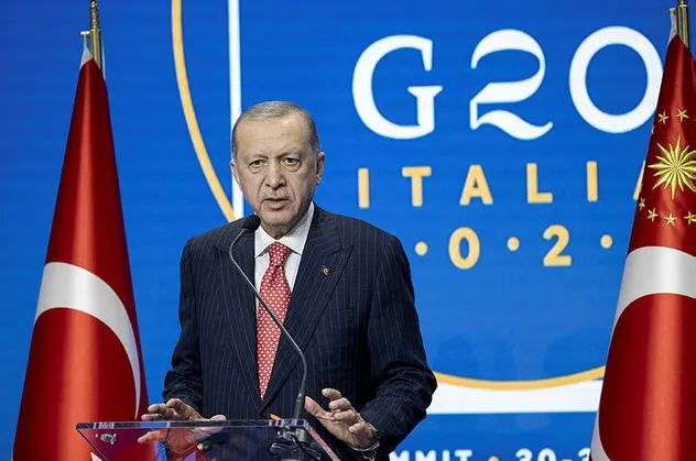 Son dakika: Başkan Erdoğan'dan İtalya dönüşü uçakta önemli açıklamalar