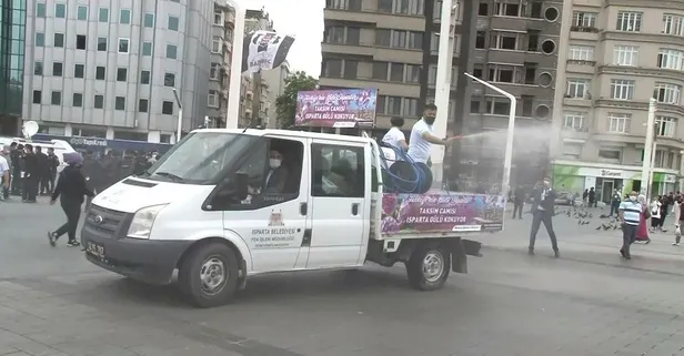 Taksim Camii açılışı öncesi son hazırlıklar! 25 ton gül suyu serpiştirildi