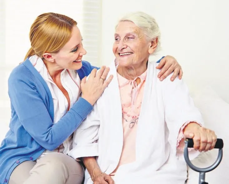 Evde yaşlısına bakana bin 27 TL