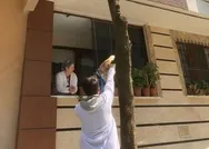 Son dakika: Vefa grupları ev ev ekmek dağıtımına başladı