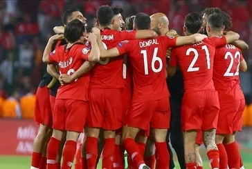 MİLLİ ARA TARİHLERİ 2025: Süper Lig'de Milli maç arası ne zaman başlıyor ve bitiyor?