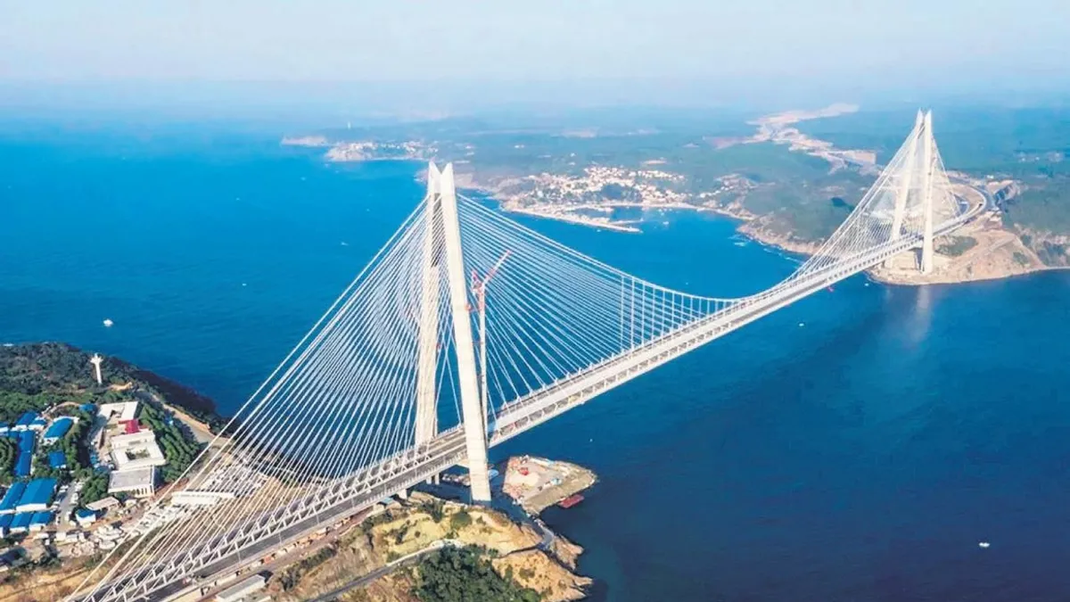Boğaz'a demir yolu ağı! Bakan Uraloğlu tarih verdi