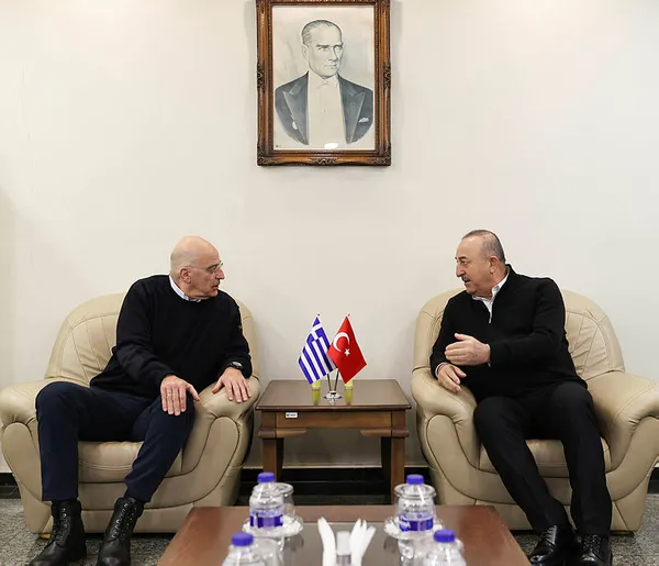 yunanistan-disisleri-bakani-dendias-deprem-bolgesini-ziyaret-etmek-turkiyeye-geldi-1676191853507.jpg Yunanistan Dışişleri Bakanı Dendias deprem bölgesini ziyaret etmek Türkiye'ye geldi-8