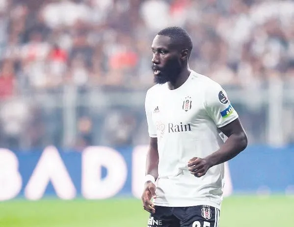 Masuaku’da ayrılık yakın