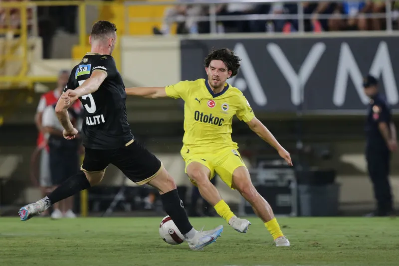 FENERBAHÇE TRANSFER HABERLERİ | Fenerbahçe'de 4 ayrılık birden! Şansı kullanamadılar - 1