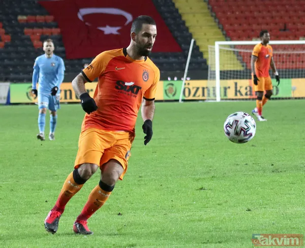 Galatasaray'da Başkan Mustafa Cengiz'den Arda Turan'a flaş telefon - 6