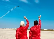 TEKNOFESTte tarihi anlar! Bayraktar KIZILELMA ve SOLOTÜRK birlikte uçtu