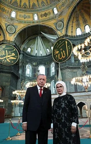 Ayasofya’da tarihi vuslat