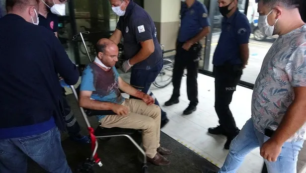 Son dakika: İzmit'te kan donduran olay: Kendisini boğazından bıçaklayan eşini, boğarak öldürdü-3