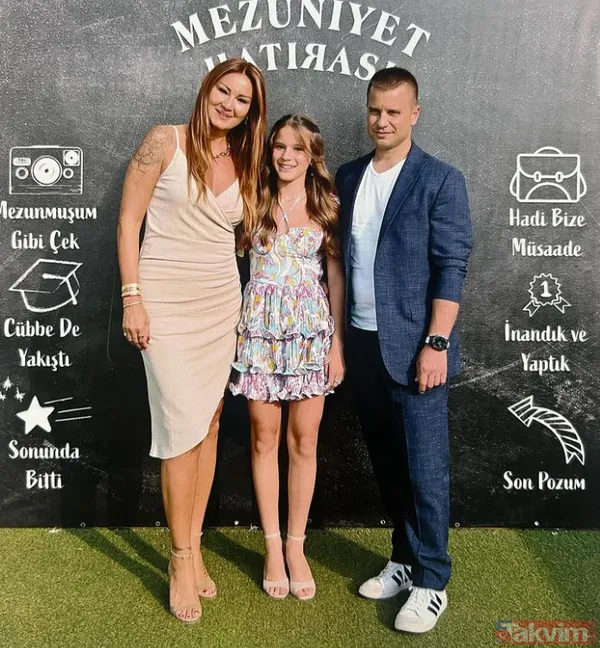 Pınar Altuğ cesur bikinisiyle sere serpe yakalandı gün boyu güneşlendi! Bir ara denize girmek için kalktı 20'likleri çatlattı - 13