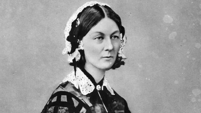 12-mayis-neden-hemsireler-gunu-nightingaleden-gunumuze-buyuk-miras-1778589436251.jpg 12 Mayıs neden Hemşireler Günü? Modern hemşireliğin doğuşu ve sus işaretinin hikayesi-3