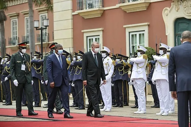 Başkan Erdoğan'dan Angola Meclisi'nde tarihi konuşma! Ayakta alkışlandı-12
