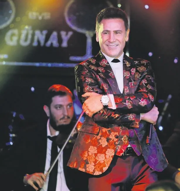 Kadir Doğulu ile Neslihan Atagül bebek mi bekliyor?-3