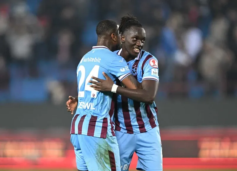 trabzonspor-transferi-durdurdu-yildiz-futbolcu-neredeyse-imzadan-dondu-iste-nedenleri-1720534687331.jpeg Trabzonspor transferi durdurdu! Yıldız futbolcu neredeyse imzadan döndü... İşte nedenleri-8