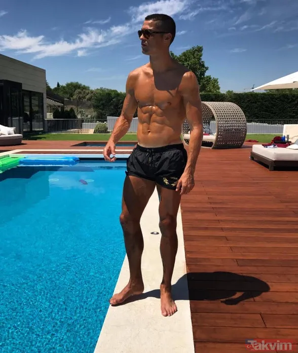 Böylesi ne görüldü ne duyuldu! Cristiano Ronaldo'ya 99 kırbaç cezası! Futbolun efsanesinin suçu ise bakın ne - 11